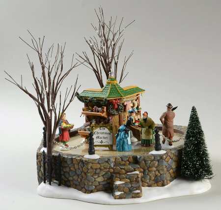Dickens Village Town Square Market - With Box