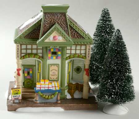 New England Village Nantucket Christmas Taffy - Boxed