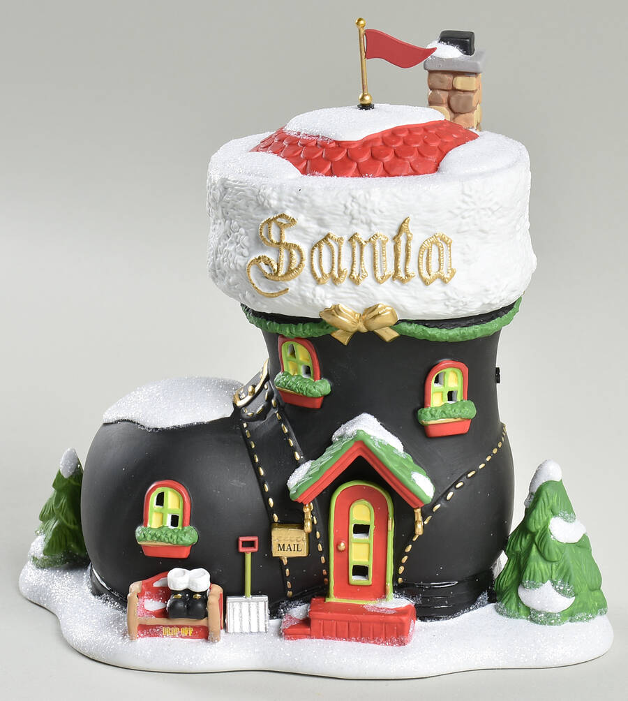 North Pole Village Santa's Boot Shop - With Box