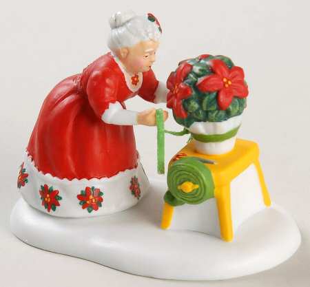 North Pole Village Mrs Claus' Perfect Poinsettias - Bx361 With Box