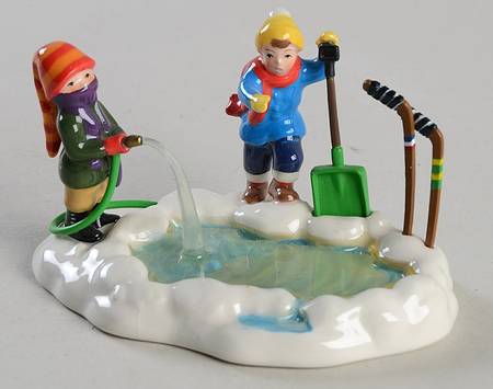 Snow Village Future Hockey Stars - With Box Bx994