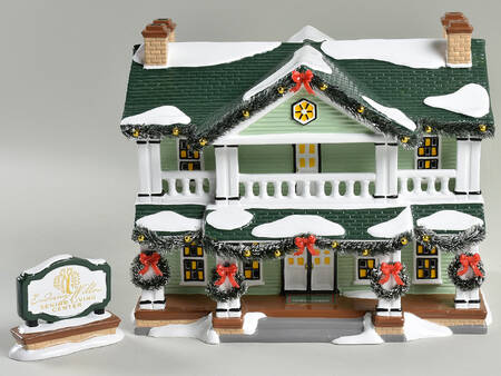 Snow Village Enduring Willow Senior Center - Bx1393 With Box