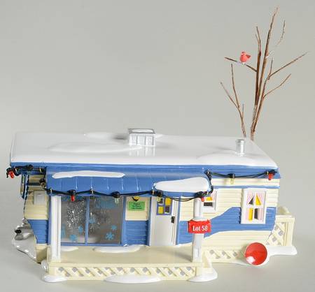 Snow Village Lot 58, Christmas Court - With Box Bx1163