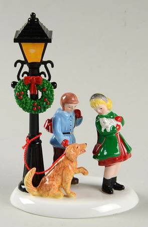 Snow Village Best Friends - With Box Bx951