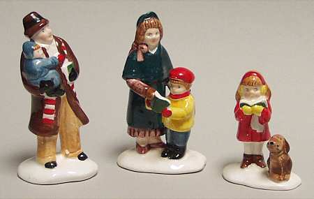 Snow Village Caroling Family-Set Of 3 - Wtih Box Bx385 by Department 56