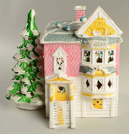Snow Village Victorian House-Pink/White - Boxed