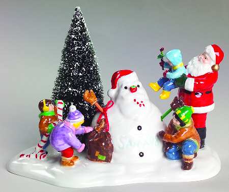 Santa Comes To Town Santa Comes To Town - Boxed