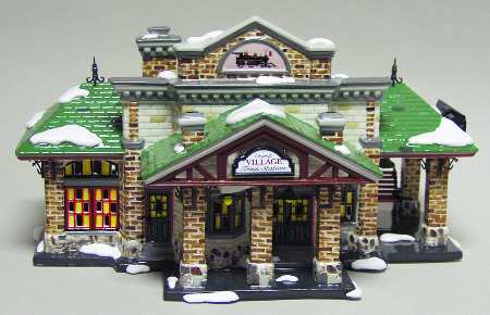 Snow Village Village Train Station - With Box