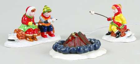 Snow Village Marshmallow Roast - Boxed