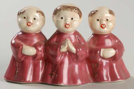 Snow Village Praying Monks - With Box Bx861
