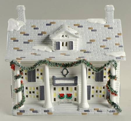 Snow Village Cumberland House - Boxed
