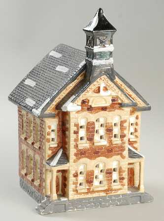 Snow Village Town Hall - With Box Bx712