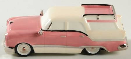Snow Village Out For A Drive-Pink - With Box Bx958
