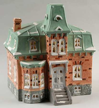 Snow Village Galena House - With Box Bx723