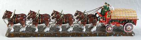 Snow Village Budweiser Clydesdales - With Box Bx990