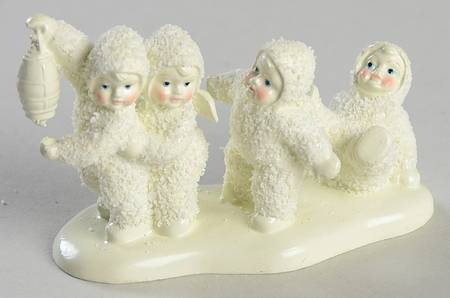 Snowbabies-Miniature Even A Small Light Shines In Darkness - Boxed