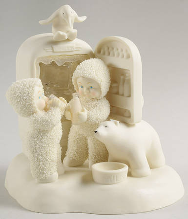 Snowbabies Midnight Snack-Lighted - With Box 233