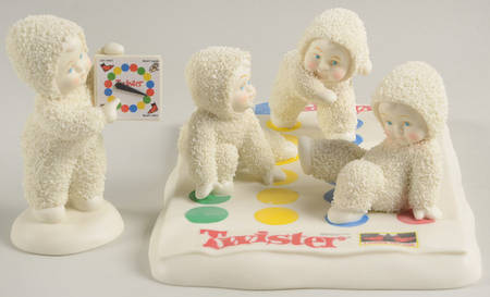 Snowbabies Let's Play Twister - With Box Bx666