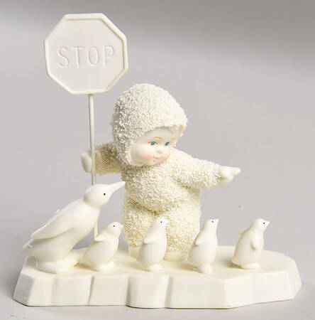 Snowbabies School Crossing - With Box Bx387