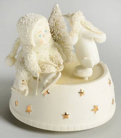 Snowbabies Skating With Friends-Music Box - Boxed