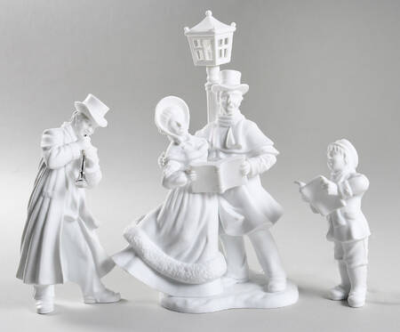 Winter Silhouettes-Porcelain Tidings Of Comfort & Joy-Lighted - Boxed