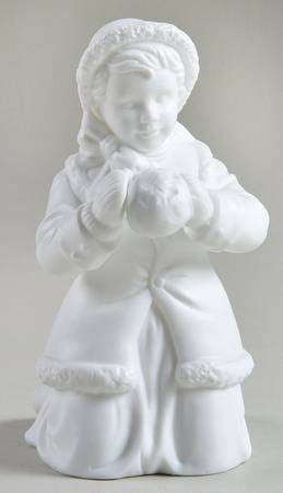 Winter Silhouettes-Porcelain Girl Kneeling With Snowball - No Box Nb71a