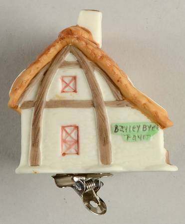 Dickens Village-Ornament Barley Bree Farm-Clip On - Boxed