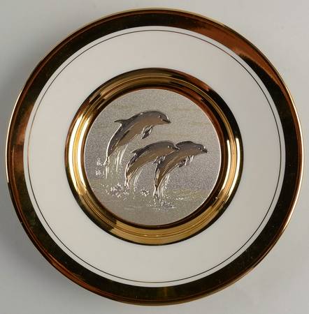 Chokin Art Dolphins - No Box