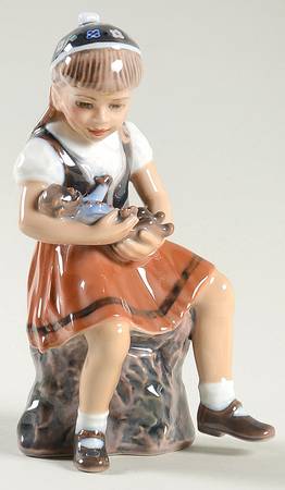 Dahl Jensen Figurine Bente-The Little Girl - No Box