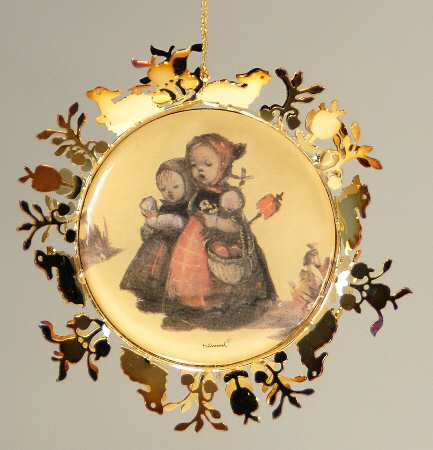 Hummel Gold Children On The Church Road - Boxed