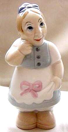 Royal Dux Figurine #2(Newer) Old Lady - No Box