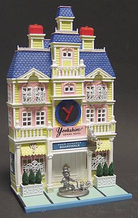 Monopoly Collection Yorkshire Grand Hotel-Set Of 2 - Boxed