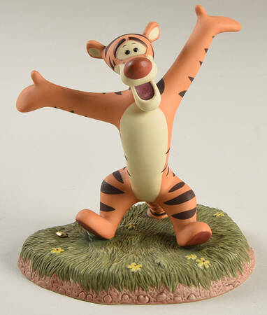 Pooh and Friends-Figurines Congratulations To You-Hoo-Hoo - No Box