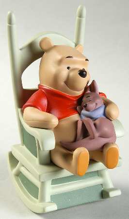 Pooh and Friends-Figurines Sweet Dreams-Little One - Boxed