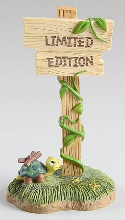 Pooh and Friends-Figurines Limited Edition Sign - Boxed