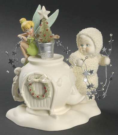 Disney's Fairies - Guest Collection Trimming The Tree With Tink - Boxed