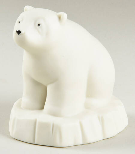 Snowbabies Friendship Club Figurine Nice To Meet You - Bear Cub - No Box