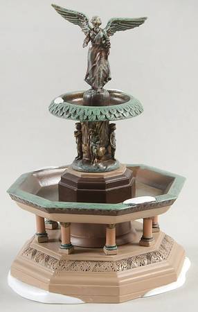 General Village Accessories Classic Christmas Bethesda Fountain - With Box