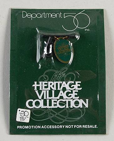 General Village Accessories Heritage Village Banner - With Box Bx715