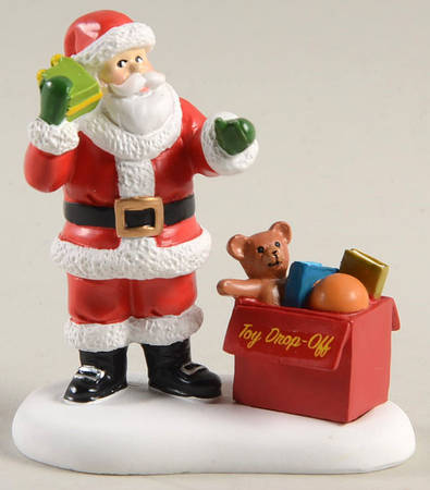 General Village Accessories A Surprise For Santa - Nb903, No Box