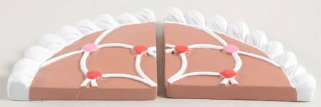 Gingerbread Lane - North Pole Gingerbread Road - Curved - Boxed