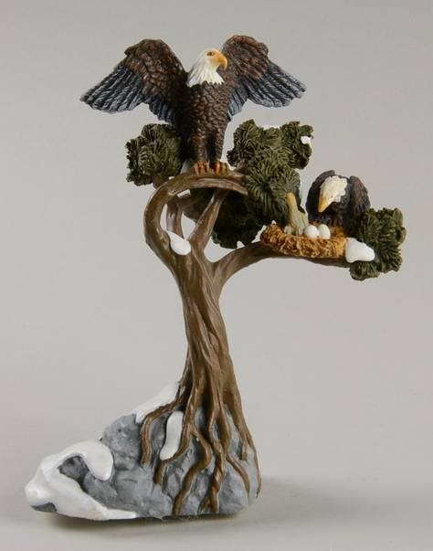 General Village Accessories Bald Eagle Nesting - Boxed