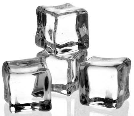 General Village Accessories Real Acrylic Ice-Large Bag/4 - Boxed