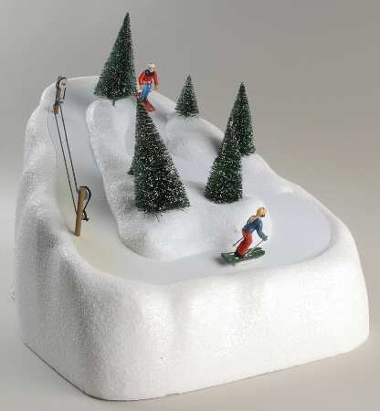 General Animated Accessories Animated Ski Slope - With Box