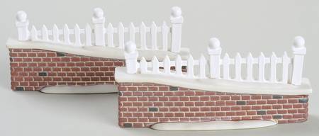 General Village Accessories Picket Lane Wall - With Box Bx740