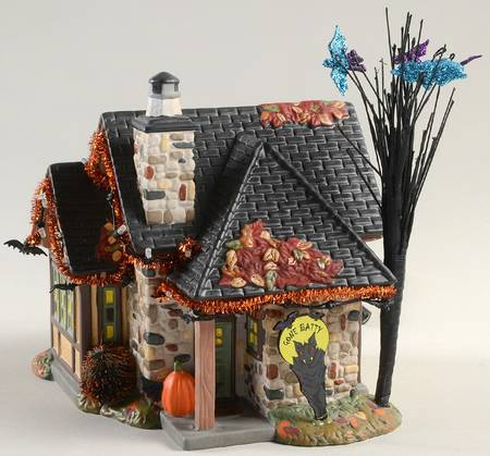 Trick Or Treat Lane - Snow Village Halloween The Bat House - Boxed