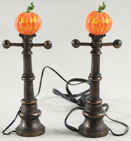 Snow Village Halloween Halloween Street Lamps - Boxed