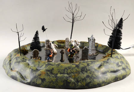 Snow Village Halloween Animated Ghosts In Graveyard - With Box Bx 628