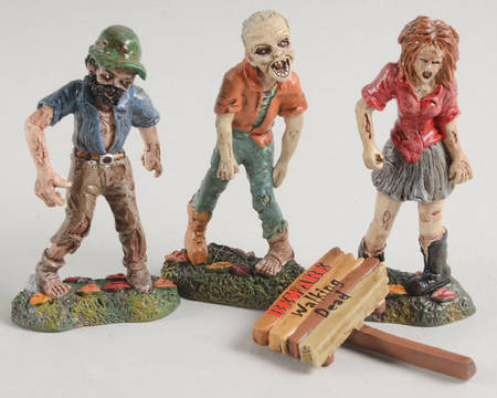 Snow Village Halloween Zombie Crawl - Set Of 4 - With Box Bx685