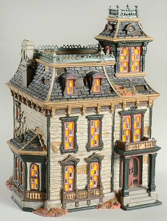 Snow Village Halloween Mordecai Mansion - With Box Bx318